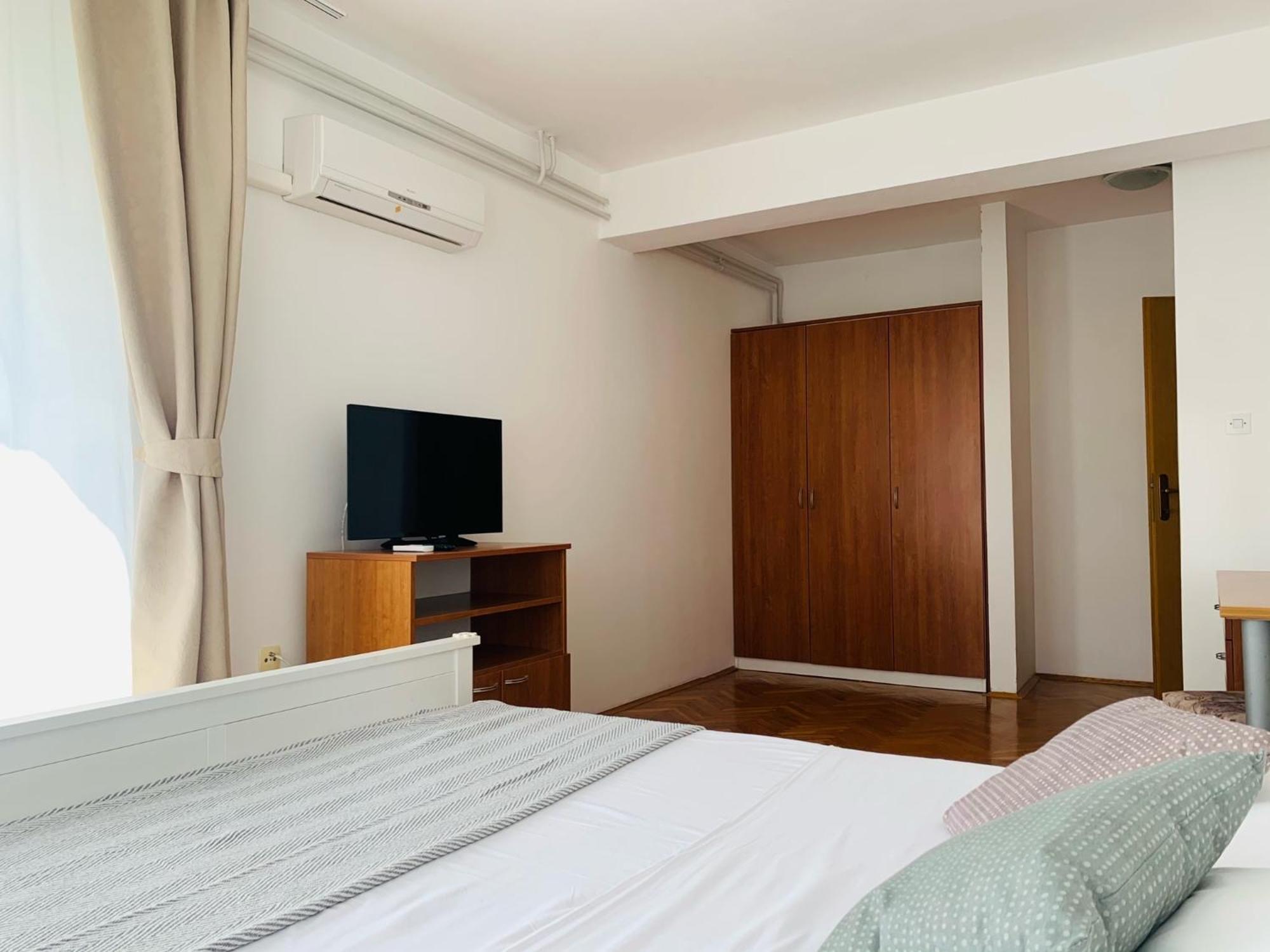 Linc Rooms & Apartments Banjole Room photo